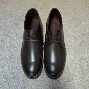 NWT Men’s Banana Republic Brown Leather Chukka Boot Shoe 9.5